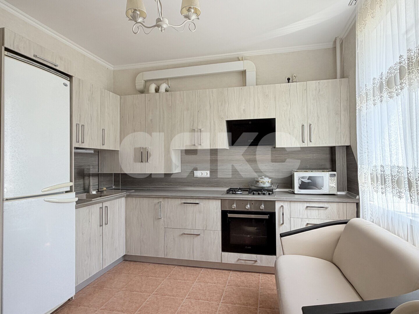 Фото №1: 1-комнатная квартира <span class="whitespace-nowrap">48 м²</span>, <span class="whitespace-nowrap">1/4 эт.</span> - Супсех, ул. Пушкина, 1