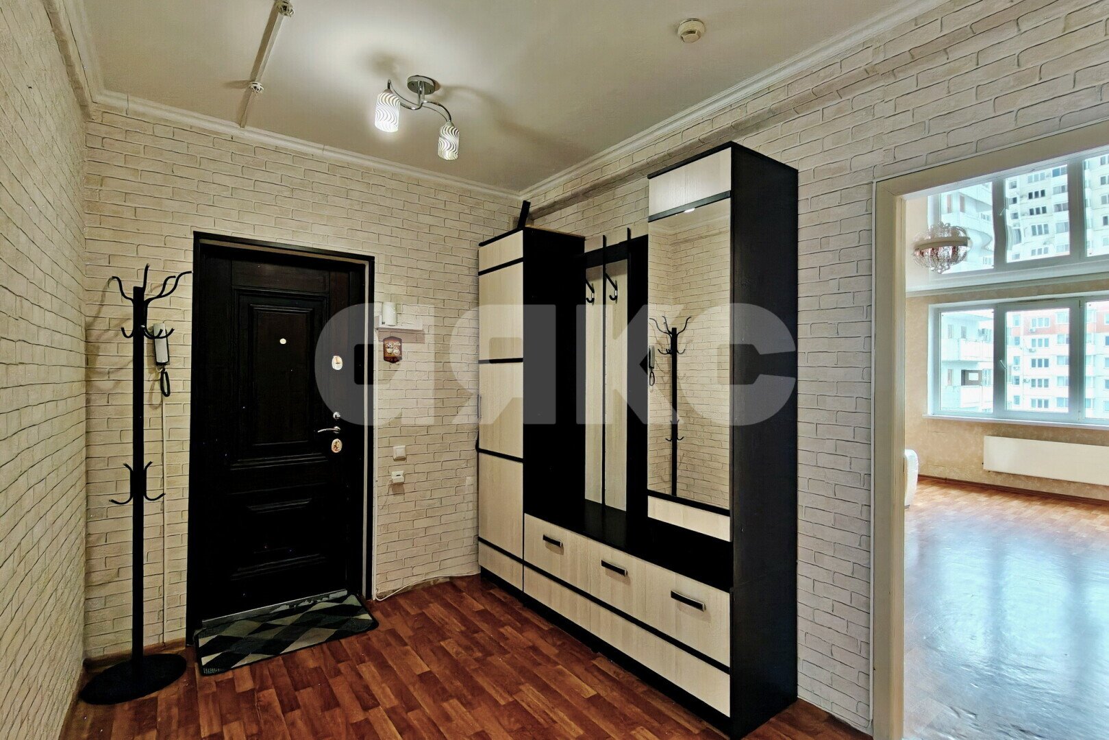 Фото №15: 2-комнатная квартира <span class="whitespace-nowrap">70 м²</span>, <span class="whitespace-nowrap">13/16 эт.</span> - Новороссийск, Приморский, мкр. 13-й, ул. Тобольская, 7А