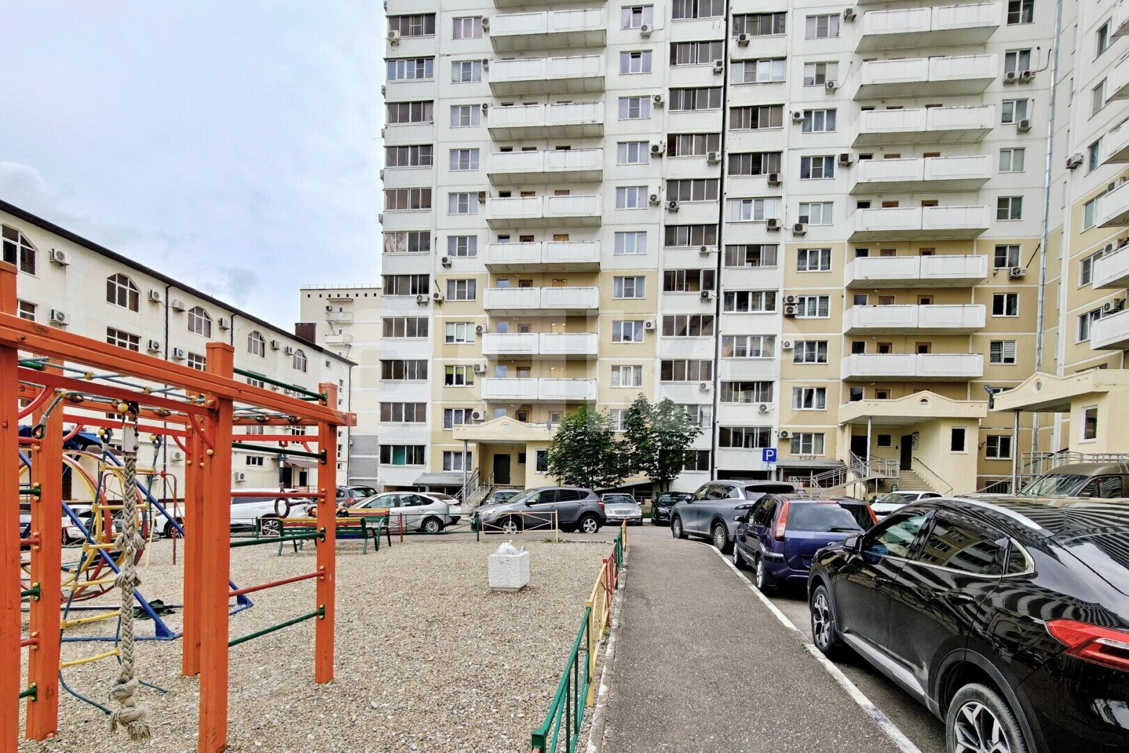 Фото №20: 2-комнатная квартира <span class="whitespace-nowrap">70 м²</span>, <span class="whitespace-nowrap">13/16 эт.</span> - Новороссийск, Приморский, мкр. 13-й, ул. Тобольская, 7А