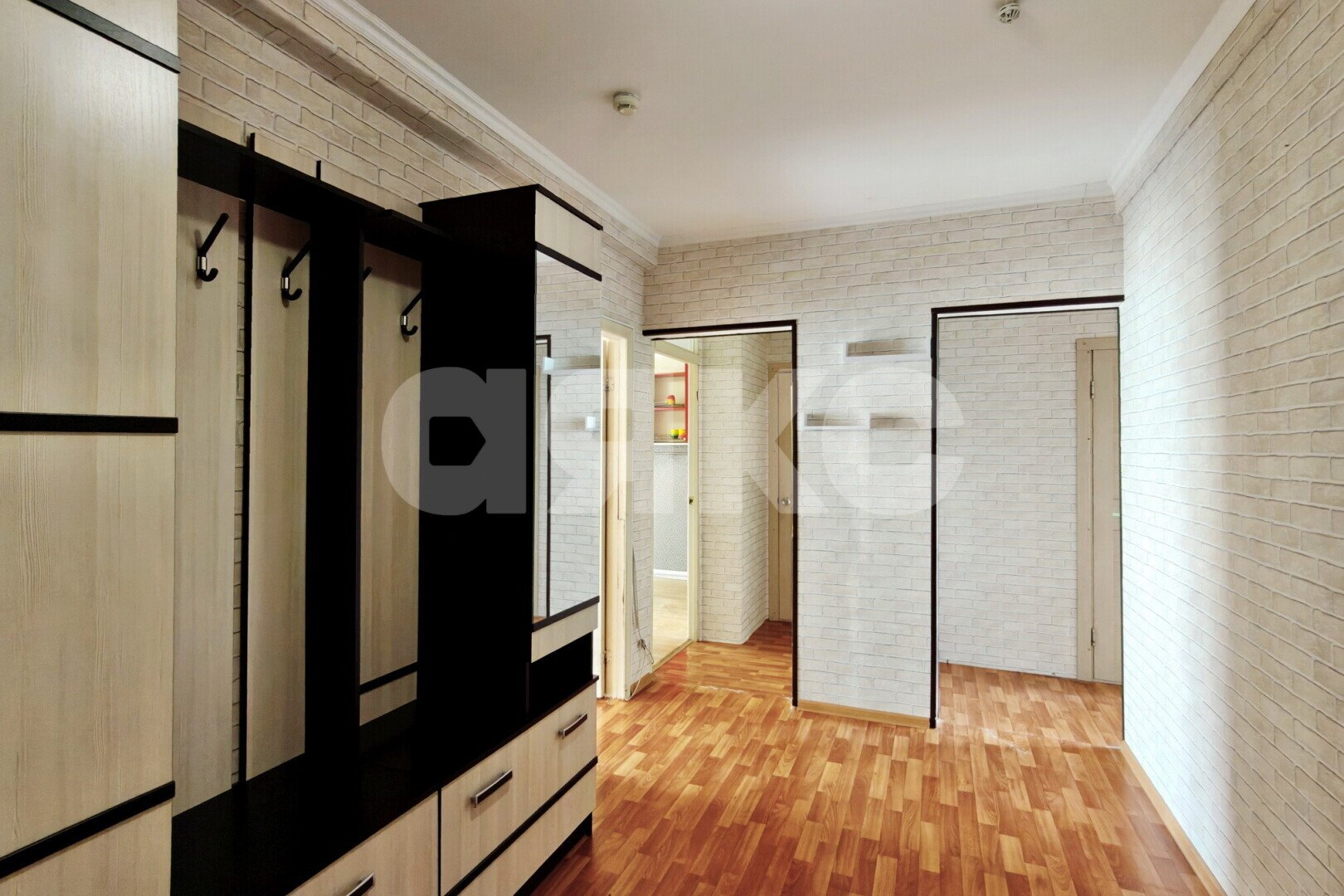 Фото №16: 2-комнатная квартира <span class="whitespace-nowrap">70 м²</span>, <span class="whitespace-nowrap">13/16 эт.</span> - Новороссийск, Приморский, мкр. 13-й, ул. Тобольская, 7А