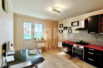 Фото №1: 2-комнатная квартира 70 м² - Новороссийск, мкр. 13-й, ул. Тобольская, 7А