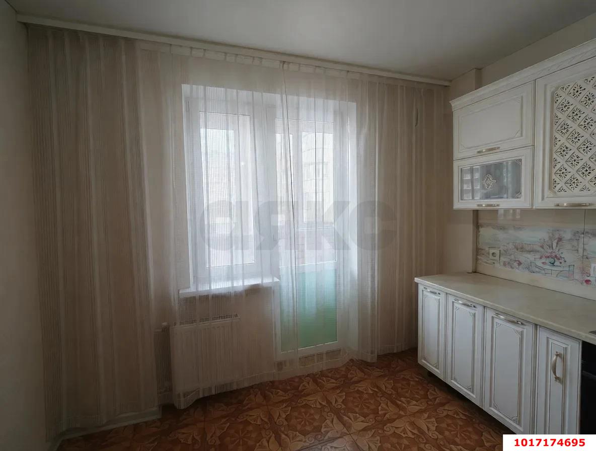 Фото №2: 2-комнатная квартира 60 м² - Краснодар, Карасунский внутригородской округ, Гидростроителей, мкр. ЖК Феникс, ул. имени Игнатова, 4/3к1