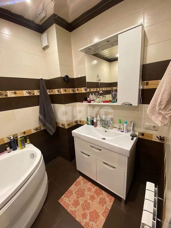 Фото №10: 2-комнатная квартира <span class="whitespace-nowrap">73 м²</span>, <span class="whitespace-nowrap">7/22 эт.</span> - Ростов-на-Дону, р. Октябрьский, ул. Народного Ополчения, 213