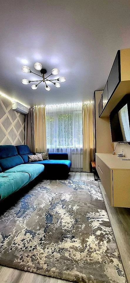 Фото №2: 3-комнатная квартира <span class="whitespace-nowrap">63 м²</span>, <span class="whitespace-nowrap">3/9 эт.</span> - Ростов-на-Дону, р. Октябрьский, пер. Соборный, 82