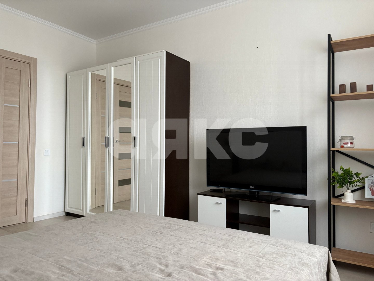Фото №11: 3-комнатная квартира <span class="whitespace-nowrap">81 м²</span>, <span class="whitespace-nowrap">11/24 эт.</span> - Москва, ул. Онежская, 31к1