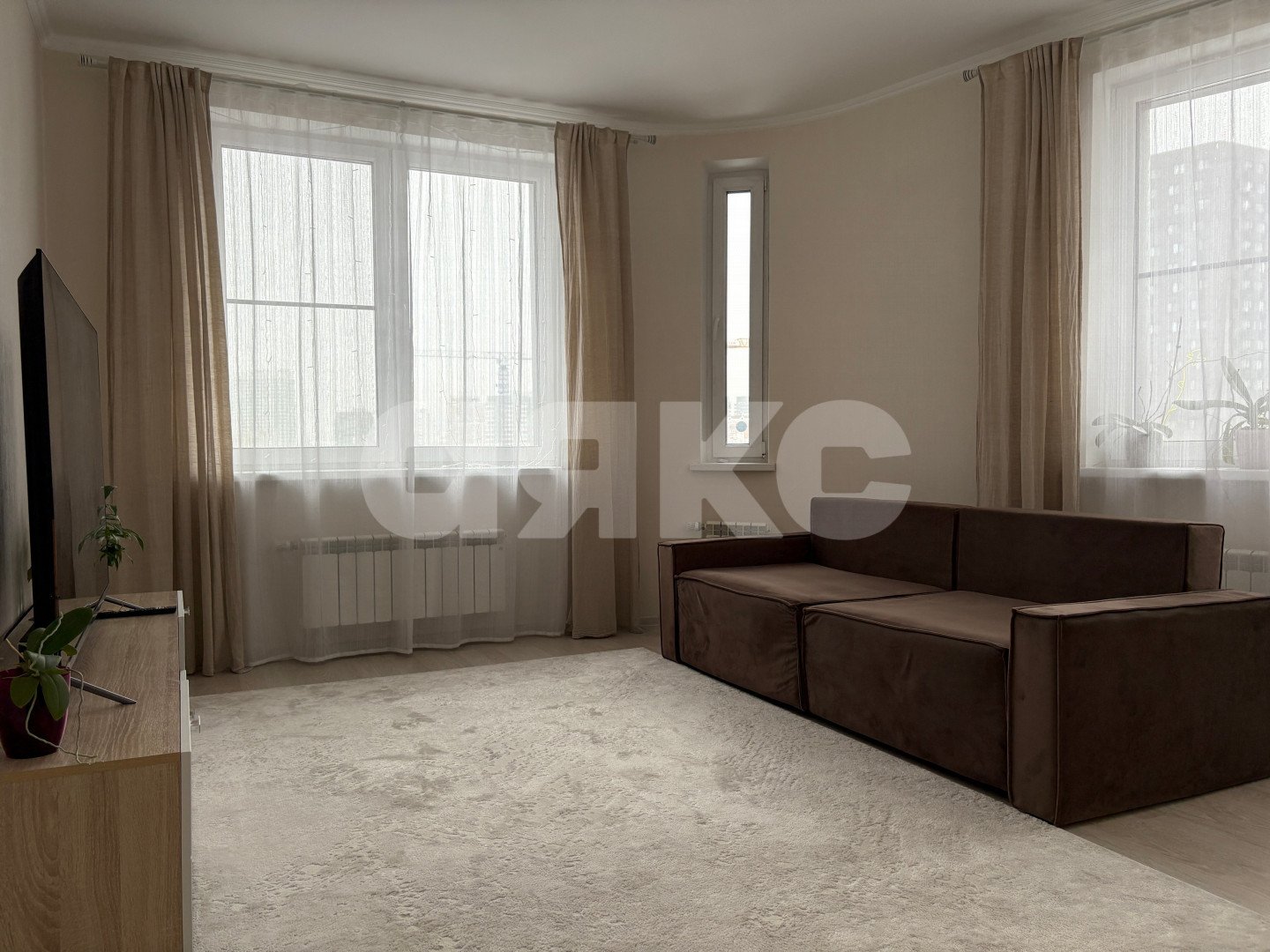 Фото №2: 3-комнатная квартира <span class="whitespace-nowrap">81 м²</span>, <span class="whitespace-nowrap">11/24 эт.</span> - Москва, ул. Онежская, 31к1