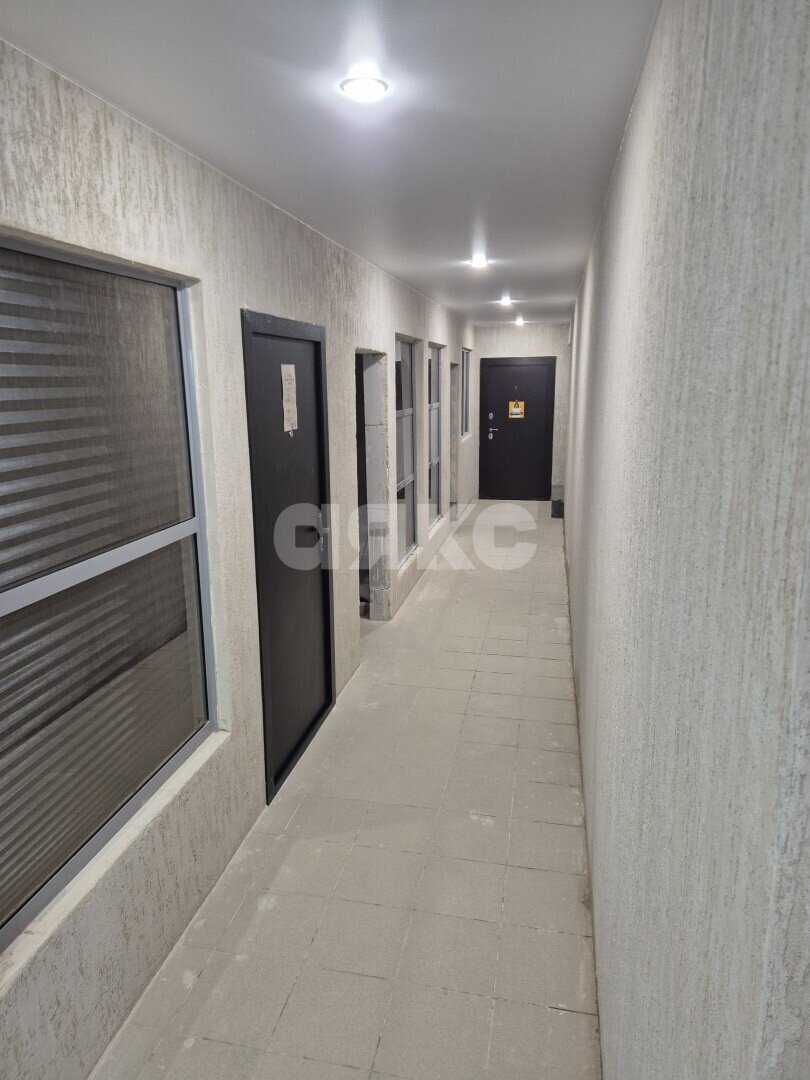 Фото №9: Коммерция <span class="whitespace-nowrap">700 м²</span>, <span class="whitespace-nowrap">-1/5 эт.</span> - Волгоград, Кировский, мкр. Развилка, ул. 64-й Армии, 75
