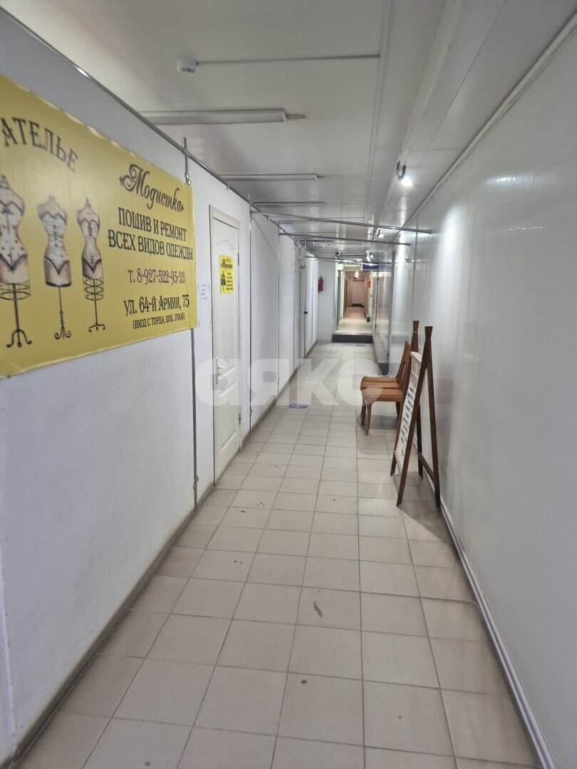 Фото №4: Коммерция <span class="whitespace-nowrap">700 м²</span>, <span class="whitespace-nowrap">-1/5 эт.</span> - Волгоград, Кировский, мкр. Развилка, ул. 64-й Армии, 75