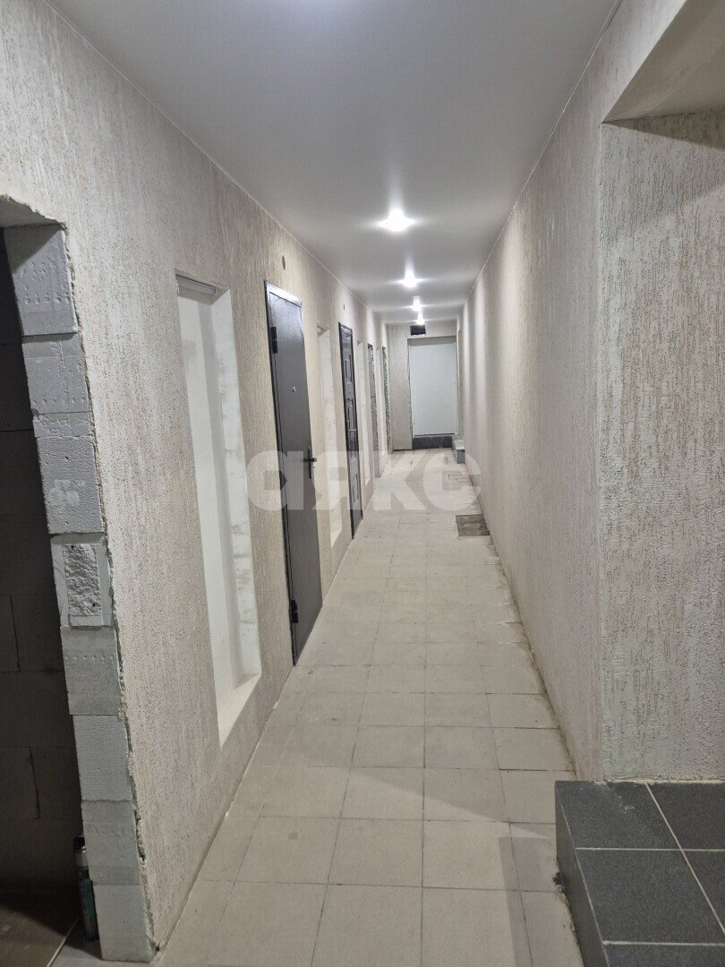 Фото №11: Коммерция <span class="whitespace-nowrap">700 м²</span>, <span class="whitespace-nowrap">-1/5 эт.</span> - Волгоград, Кировский, мкр. Развилка, ул. 64-й Армии, 75
