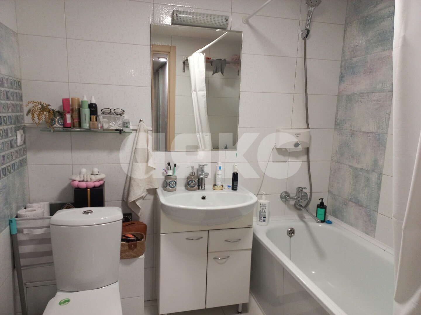 Фото №9: 2-комнатная квартира <span class="whitespace-nowrap">45 м²</span>, <span class="whitespace-nowrap">18/18 эт.</span> - Волгоград, Краснооктябрьский, мкр. ЖК Дом на Кузнецова, ул. Кузнецова, 57