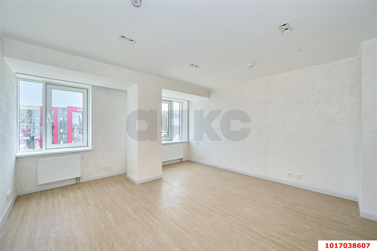 Фото №4: Апартаменты 27 м² - Краснодар, Карасунский внутригородской округ, Хлопчато-бумажный Комбинат, мкр. жилой комплекс Гранд Пэлэс, ул. Уральская, 75/6