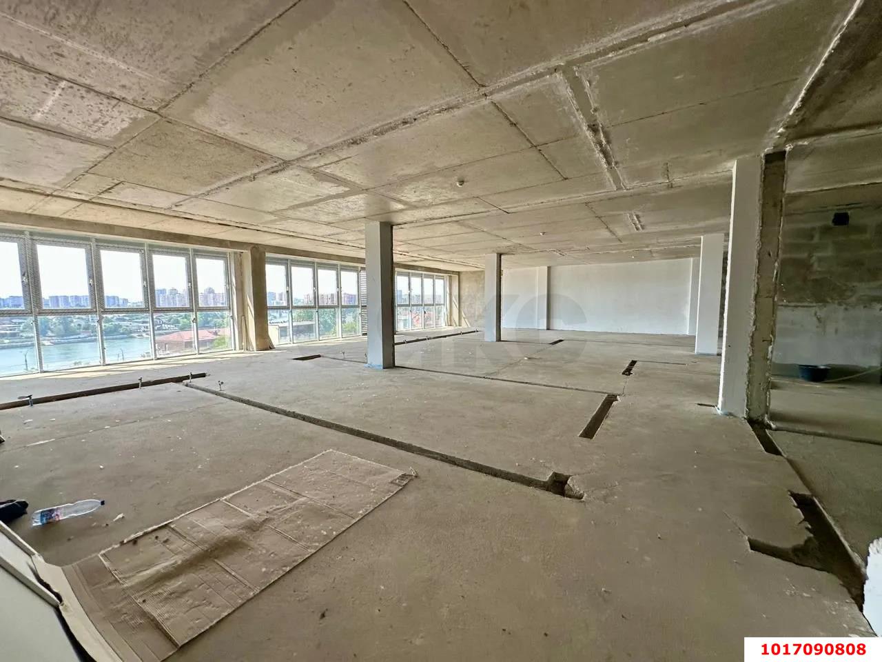 Фото №5: 2-комнатная квартира 62 м² - Краснодар, Западный внутригородской округ, мкр. Центральный, ул. Чкалова, 8