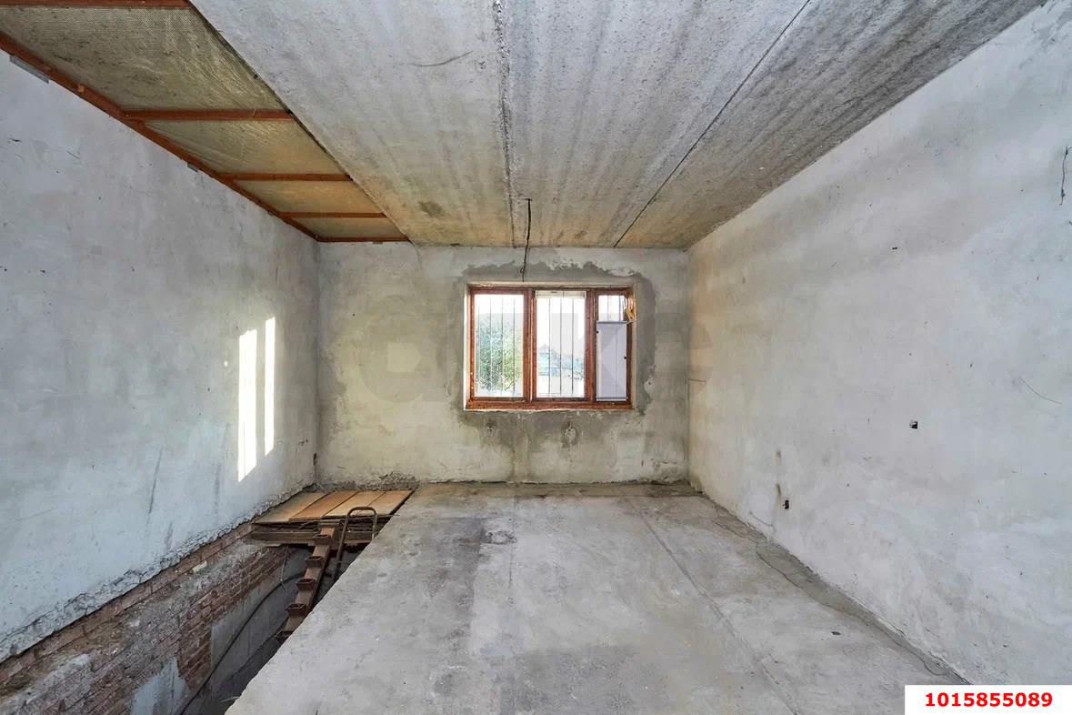 Фото №7: Дом 320 м² + 12 сот. - Октябрьский, мкр. Прикубанский внутригородской округ, ул. Роговская, 53