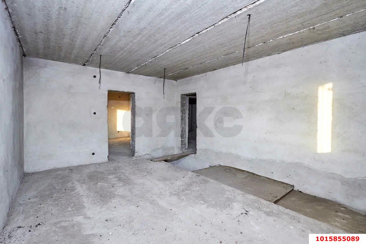 Фото №8: Дом 320 м² + 12 сот. - Октябрьский, мкр. Прикубанский внутригородской округ, ул. Роговская, 53