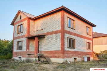 Фото №1: Дом 320 м² - Октябрьский, мкр. Прикубанский внутригородской округ, ул. Роговская, 53