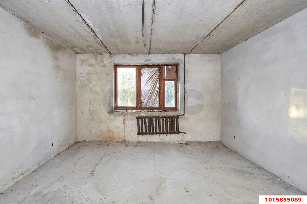 Фото №9: Дом 320 м² + 12 сот. - Октябрьский, мкр. Прикубанский внутригородской округ, ул. Роговская, 53