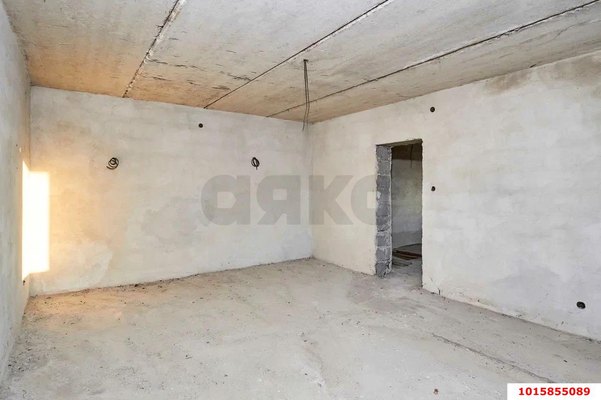 Фото №4: Дом 320 м² + 12 сот. - Октябрьский, мкр. Прикубанский внутригородской округ, ул. Роговская, 53