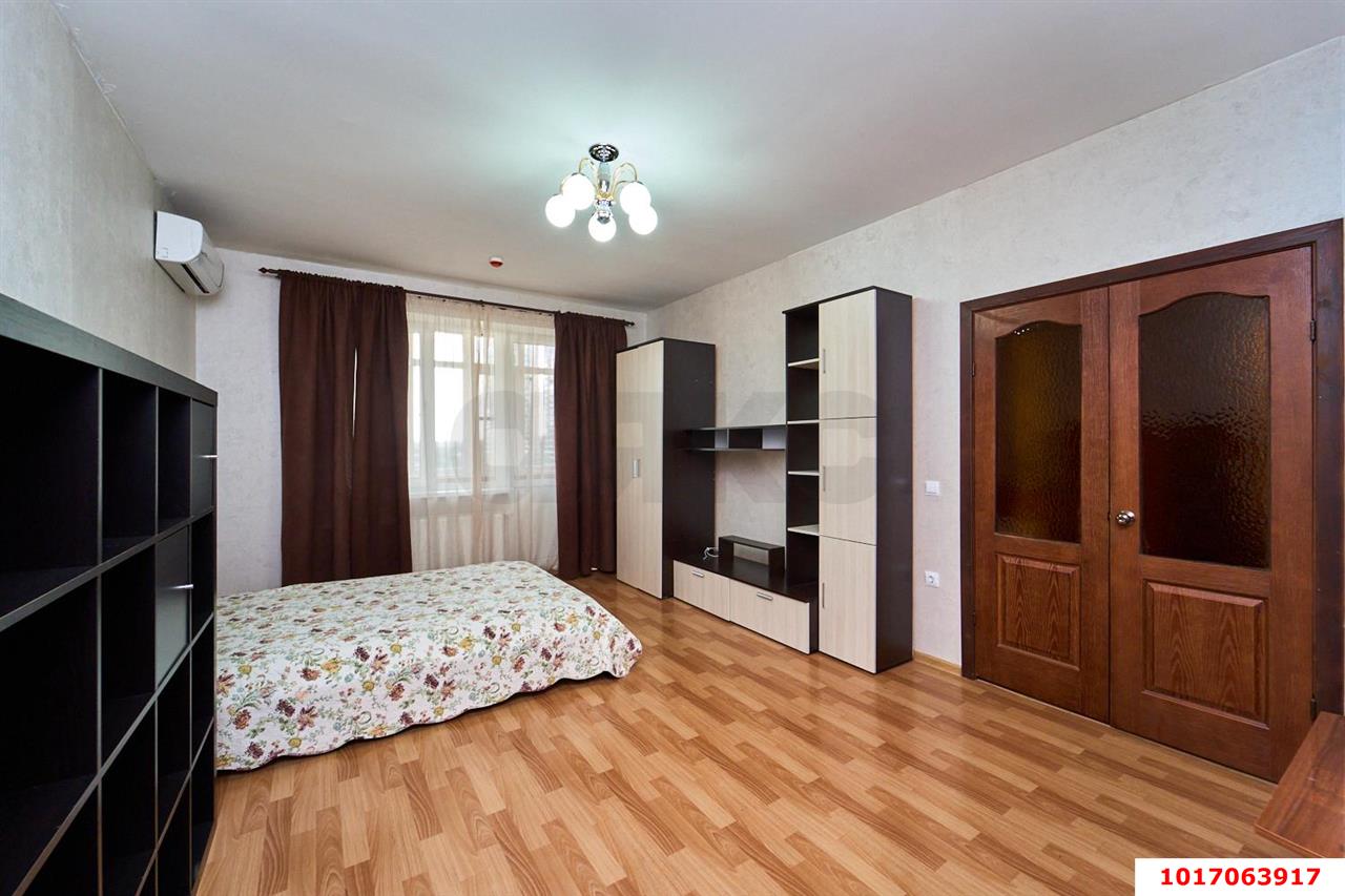Фото №3: 2-комнатная квартира <span class="whitespace-nowrap">75 м²</span>, <span class="whitespace-nowrap">6/22 эт.</span> - Краснодар, Центральный внутригородской округ, Черёмушки, мкр. ЖК Солнечный Остров, ул. Ставропольская, 336/6
