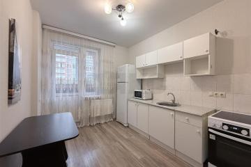 Фото №1: 1-комнатная квартира 38 м² - Краснодар, мкр. ЖК Акварели-2, ул. Тепличная, 62/1к1
