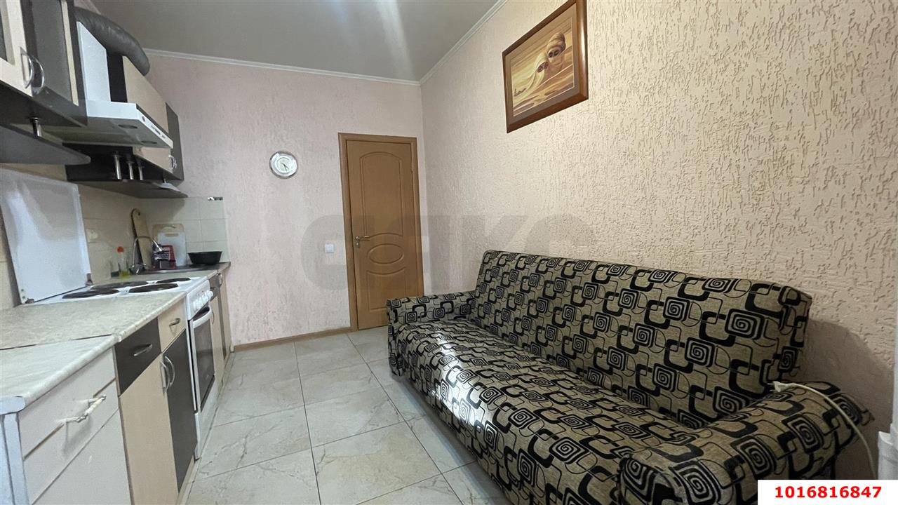 Фото №2: 1-комнатная квартира 38 м² - Краснодар, Прикубанский внутригородской округ, мкр. Музыкальный, ул. имени С.С. Прокофьева, 31