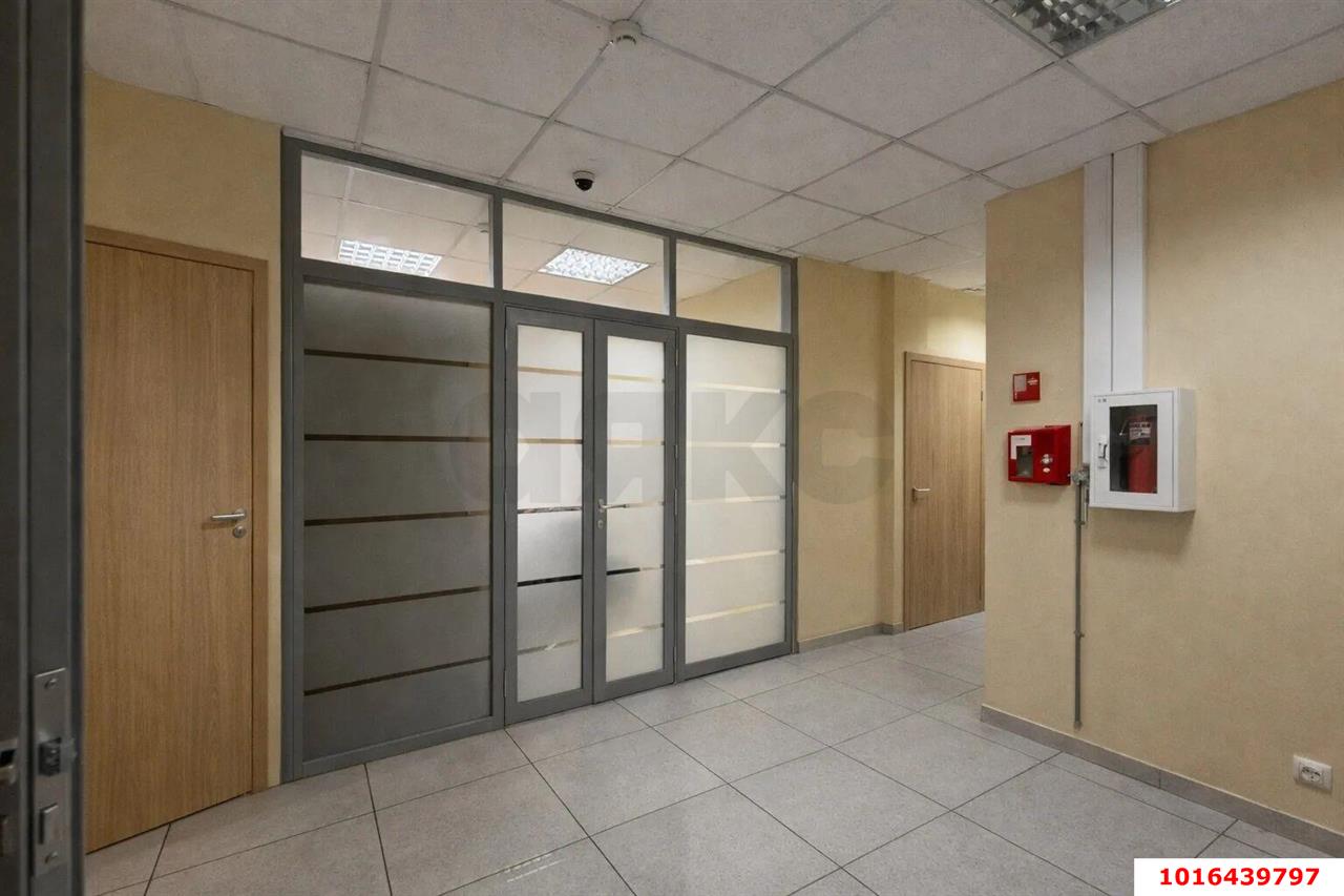 Фото №3: Отдельное здание 635 м² - Краснодар, Западный внутригородской округ, мкр. Центральный, ул. Рашпилевская, 78