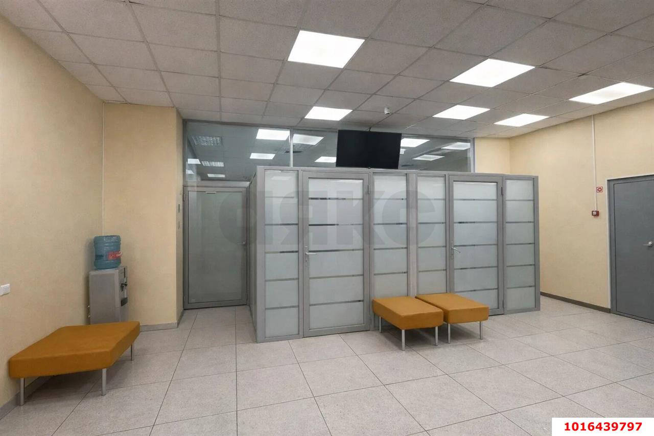 Фото №2: Отдельное здание 635 м² - Краснодар, Западный внутригородской округ, мкр. Центральный, ул. Рашпилевская, 78