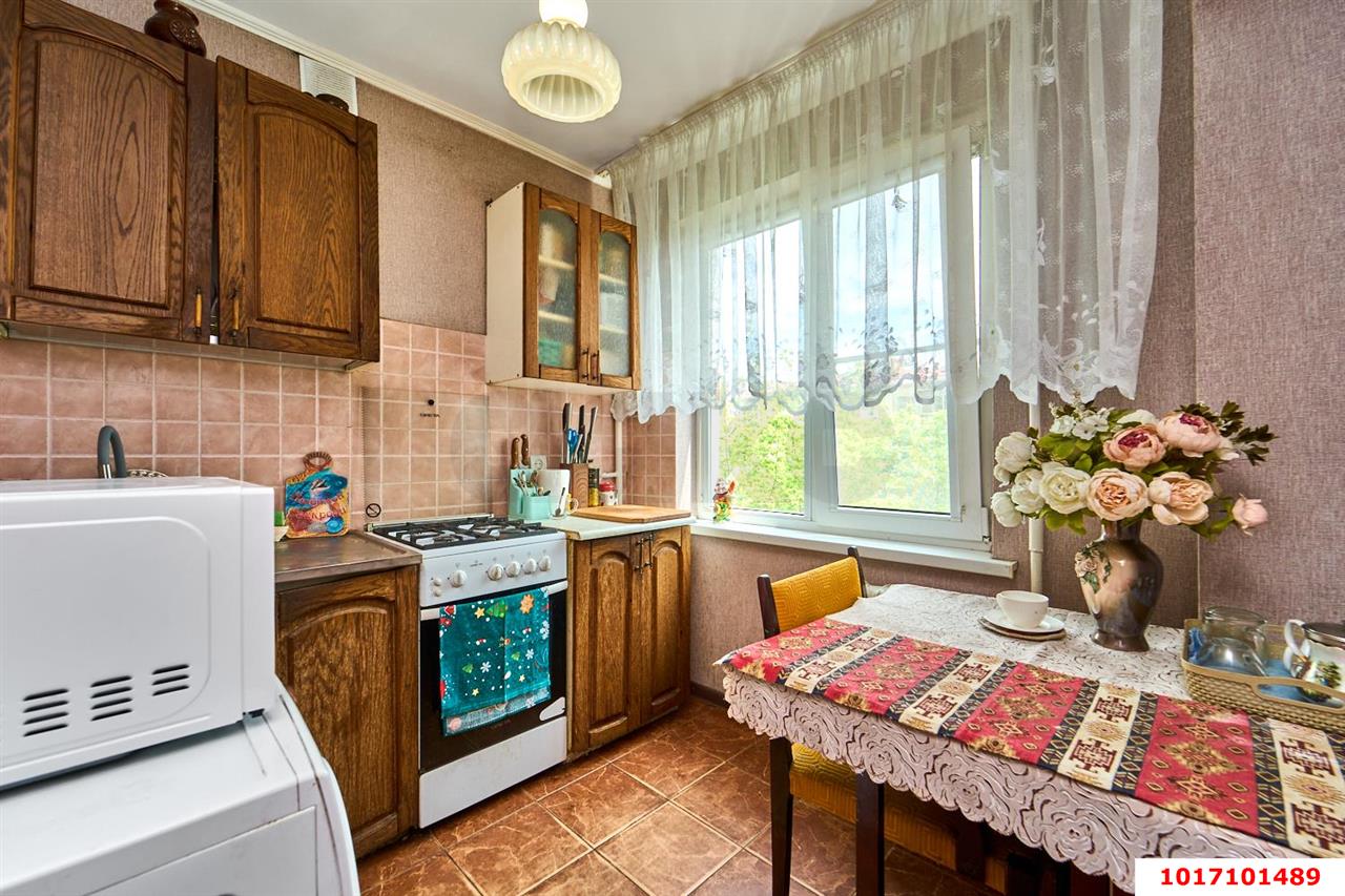 Фото №8: 4-комнатная квартира 64 м² - Краснодар, Прикубанский внутригородской округ, мкр. Фестивальный, ул. Герцена, 192