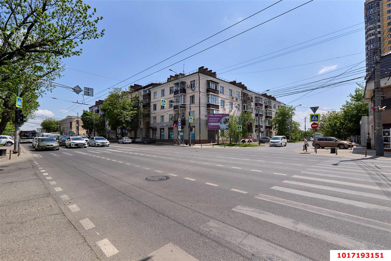 Фото №2: 3-комнатная квартира 66 м² - Краснодар, Центральный внутригородской округ, мкр. Покровка, ул. Северная, 500
