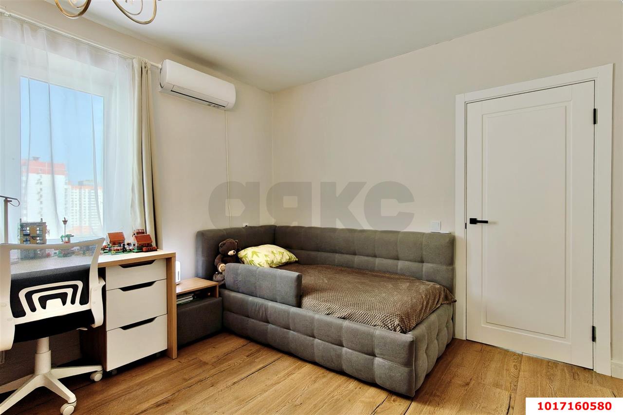 Фото №8: 3-комнатная квартира 88 м² - Краснодар, Прикубанский внутригородской округ, мкр. Восточно-Кругликовский, ул. Героев-Разведчиков, 23/1