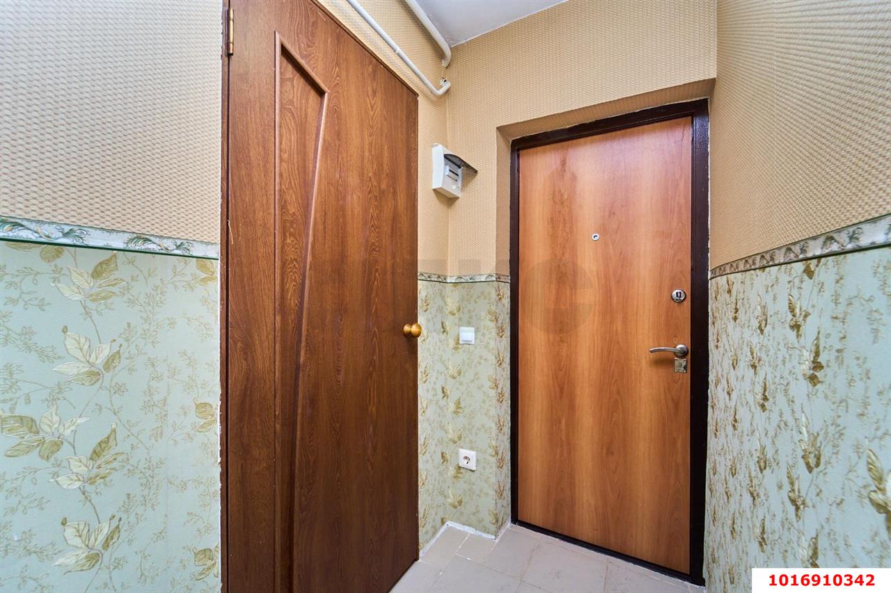 Фото №8: 1-комнатная квартира 37 м² - Краснодар, Центральный внутригородской округ, мкр. Центральный, ул. Чапаева, 150