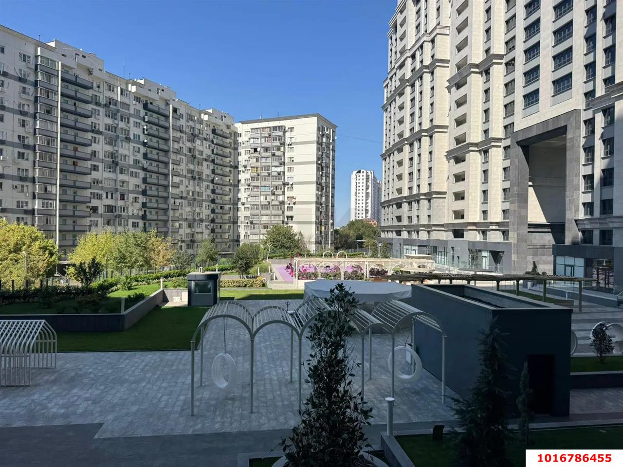 Фото №9: 1-комнатная квартира 48 м² - Краснодар, Прикубанский внутригородской округ, Круглик, жилой комплекс Сердце, мкр. Школьный, ул. Школьная, 1