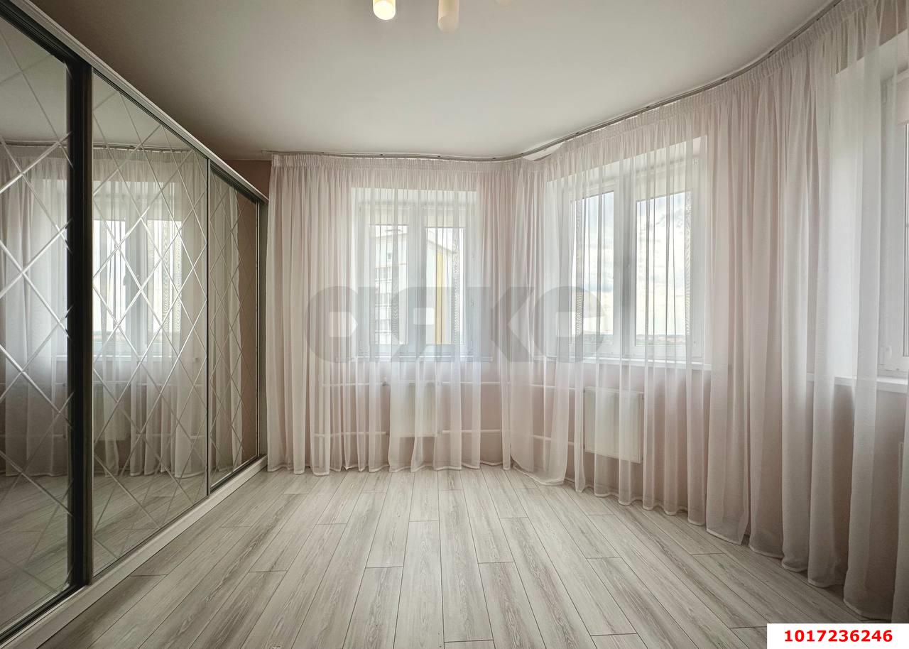Фото №8: 2-комнатная квартира <span class="whitespace-nowrap">75 м²</span>, <span class="whitespace-nowrap">9/16 эт.</span> - Краснодар, Прикубанский внутригородской округ, мкр. жилой комплекс Зеленодар, ул. Садовое Кольцо, 1
