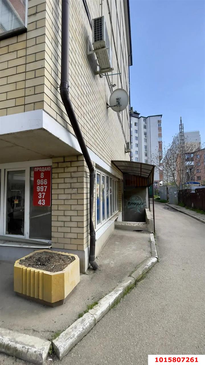 Фото №3: Офисное помещение 61 м² - Краснодар, Прикубанский внутригородской округ, мкр. Музыкальный, ул. имени Мусоргского М.П., 1/4
