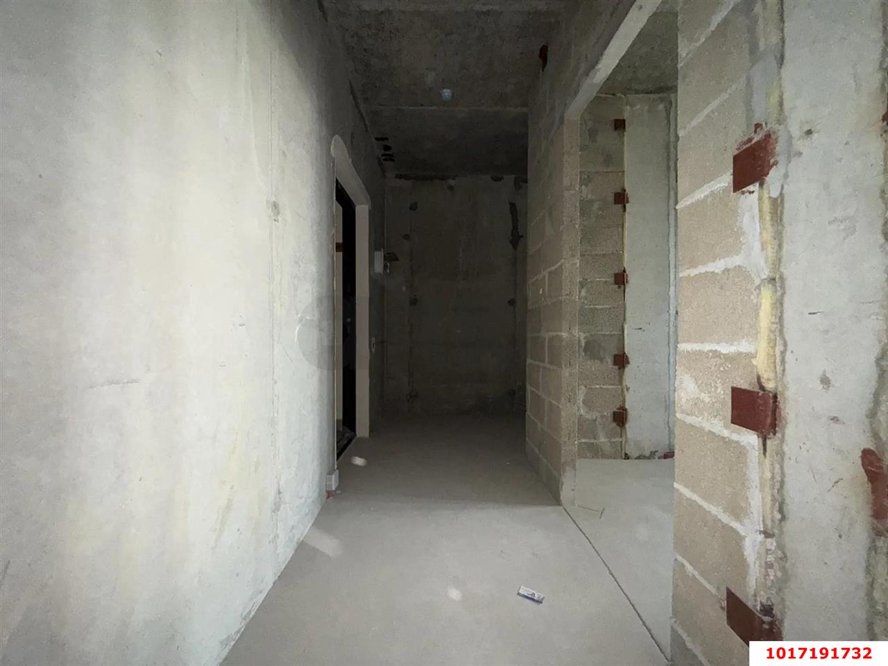 Фото №2: 3-комнатная квартира 82 м² - Краснодар, Карасунский внутригородской округ, Камвольно-суконный Комбинат, мкр. ЖК Урал, ул. Уральская, 87/7