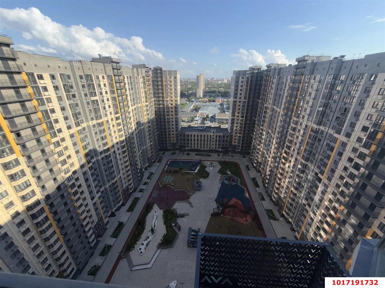 Фото №10: 3-комнатная квартира 82 м² - Краснодар, Карасунский внутригородской округ, Камвольно-суконный Комбинат, мкр. ЖК Урал, ул. Уральская, 87/7