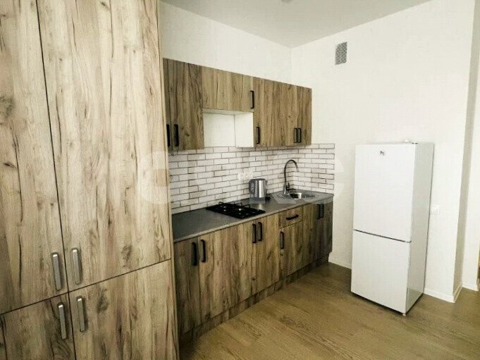 Фото №1: 1-комнатная квартира 40 м² - Батайск, ул. Клары Цеткин, 176А
