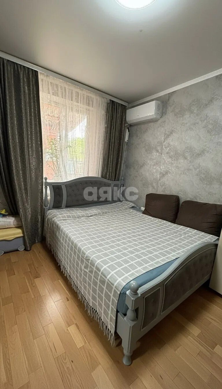 Фото №1: Таунхаус 40 м² + 3 сот. - Армавир, мкр. Черёмушки, пер. Анапский