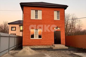 Фото №1: Дом <span class="whitespace-nowrap">140 м²</span>, <span class="whitespace-nowrap">2 эт.</span> - Красный Сад, мкр. КП Берёзовая Роща, ул. Северная