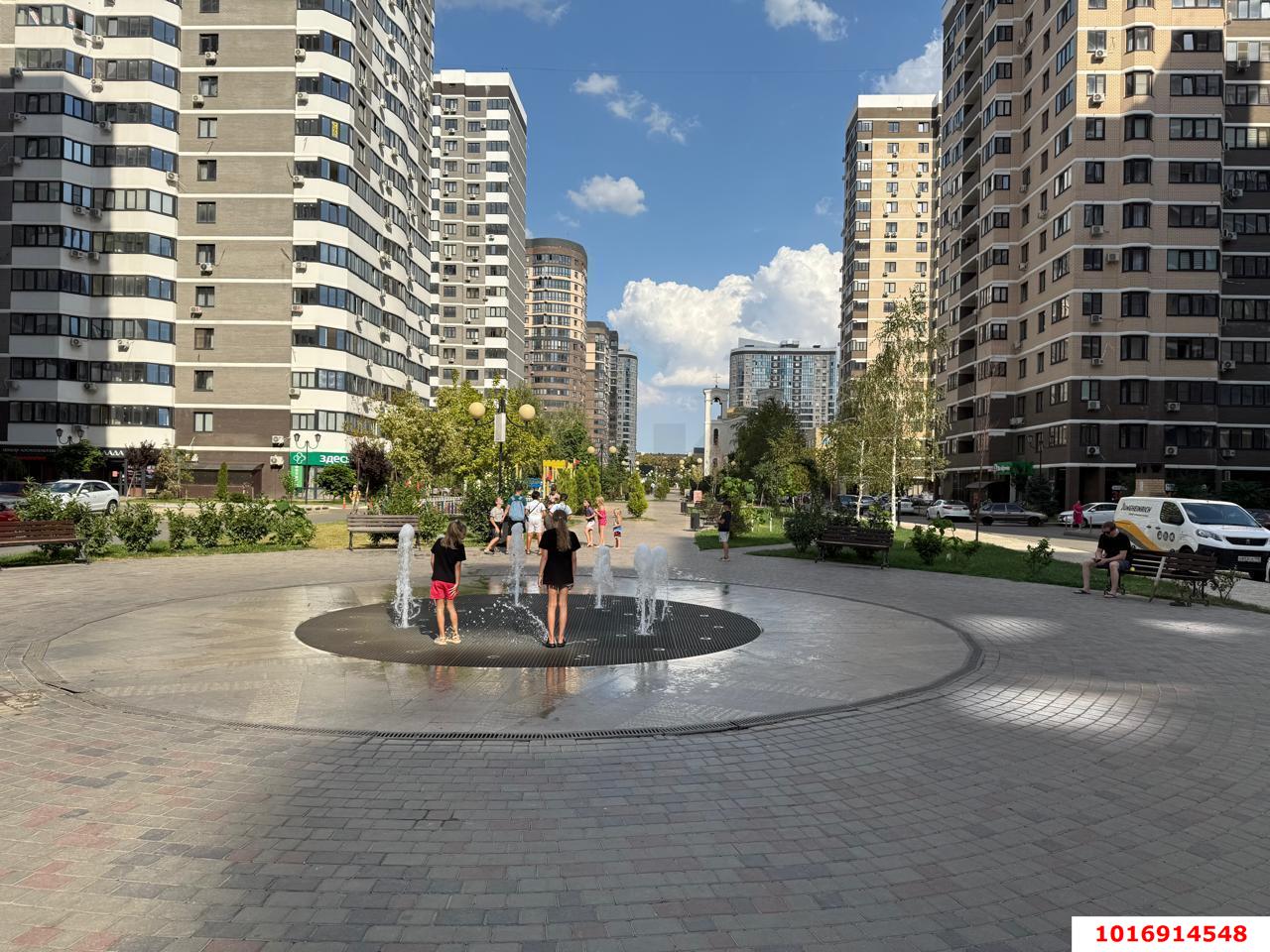 Фото №1: 2-комнатная квартира 72 м² - Краснодар, Прикубанский внутригородской округ, Россинского, мкр. жилой комплекс Дружный, ул. Адмирала Серебрякова, 3к1