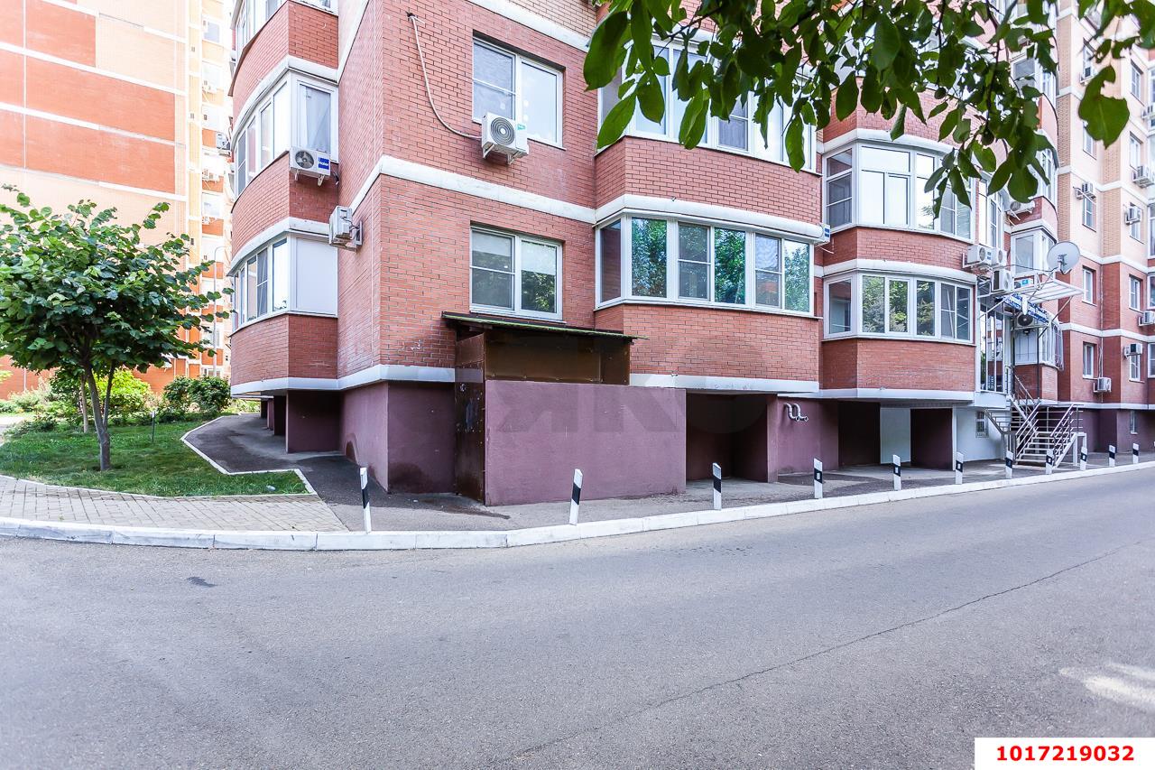 Фото №13: 2-комнатная квартира 60 м² - Краснодар, Западный внутригородской округ, мкр. Юбилейный, ул. 70-летия Октября, 1/6