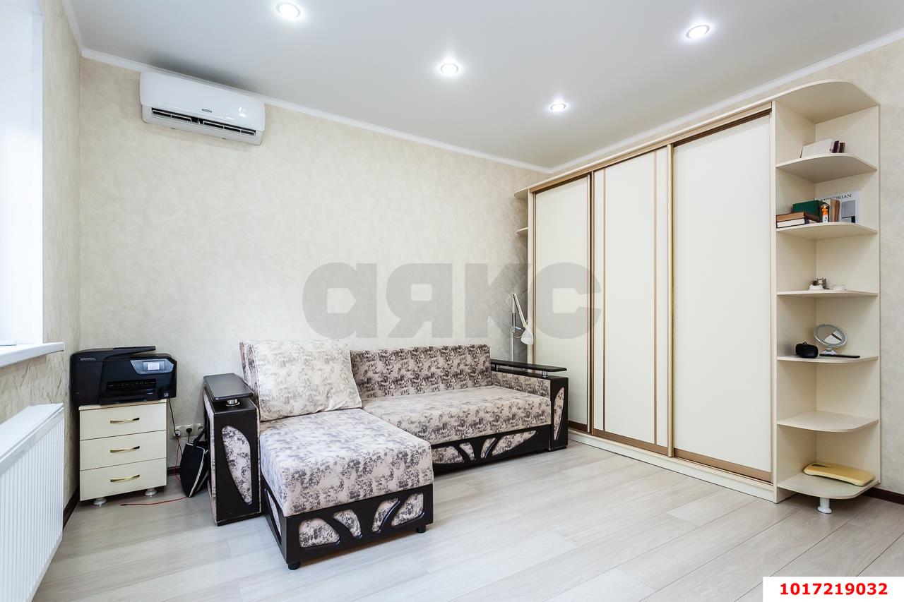 Фото №5: 2-комнатная квартира 60 м² - Краснодар, Западный внутригородской округ, мкр. Юбилейный, ул. 70-летия Октября, 1/6