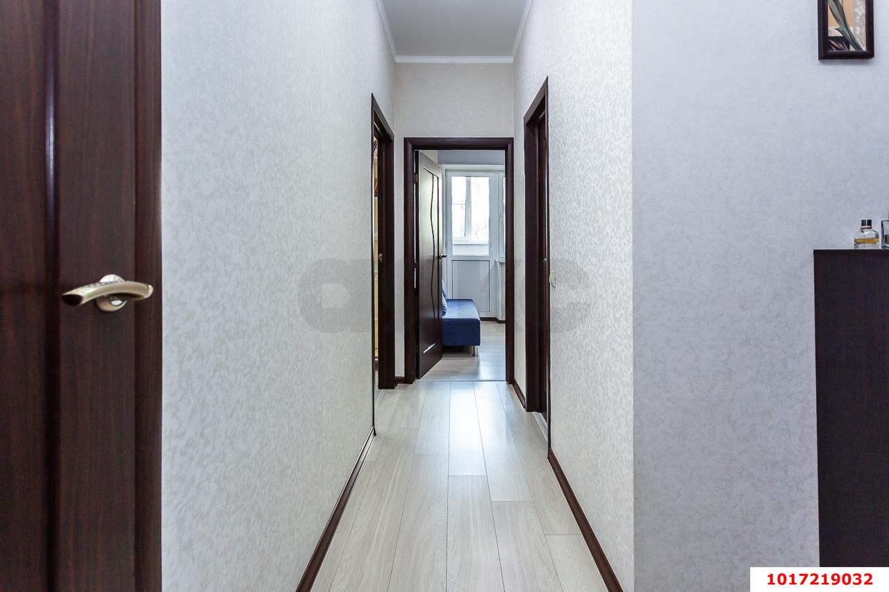 Фото №12: 2-комнатная квартира 60 м² - Краснодар, Западный внутригородской округ, мкр. Юбилейный, ул. 70-летия Октября, 1/6