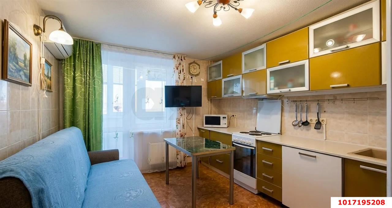 Фото №1: 2-комнатная квартира 57 м² - Краснодар, Карасунский внутригородской округ, мкр. Комсомольский, ул. Уральская, 111/1