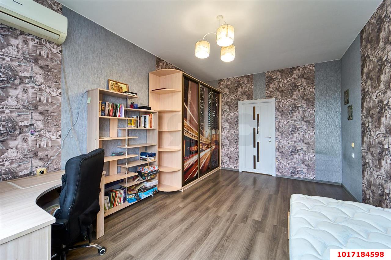 Фото №10: 3-комнатная квартира 80 м² - Краснодар, Сельскохозяйственный Институт, мкр. Западный внутригородской округ, ул. Харьковская, 77/1