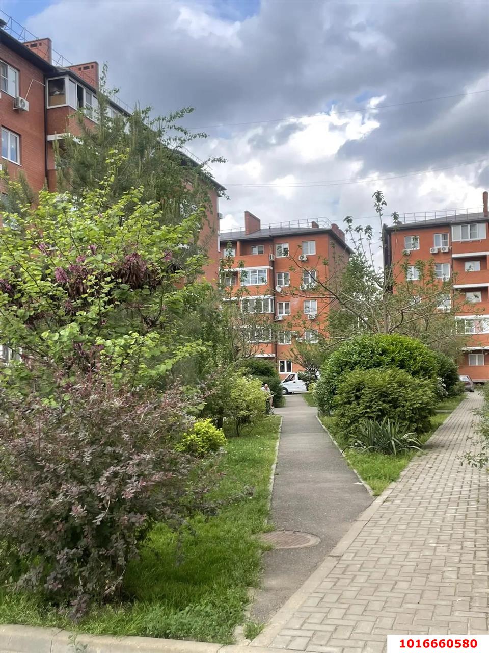 Фото №1: 2-комнатная квартира 40 м² - Новая Адыгея, мкр. жилой комплекс Родной Дом, ул. Бжегокайская, 31/6к4