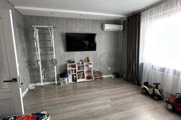 Фото №1: 2-комнатная квартира 64 м² - Краснодар, мкр. Гидростроителей, ул. Автолюбителей, 52/3