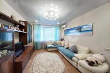 Фото №1: 4-комнатная квартира <span class="whitespace-nowrap">84 м²</span>, <span class="whitespace-nowrap">6/9 эт.</span> - Волгоград, р. Краснооктябрьский, ул. 39-й Гвардейской Дивизии, 24