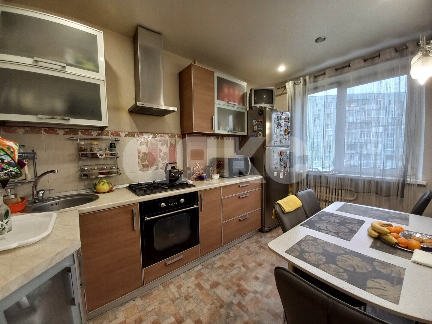 Фото №24: 4-комнатная квартира <span class="whitespace-nowrap">84 м²</span>, <span class="whitespace-nowrap">6/9 эт.</span> - Волгоград, р. Краснооктябрьский, ул. 39-й Гвардейской Дивизии, 24