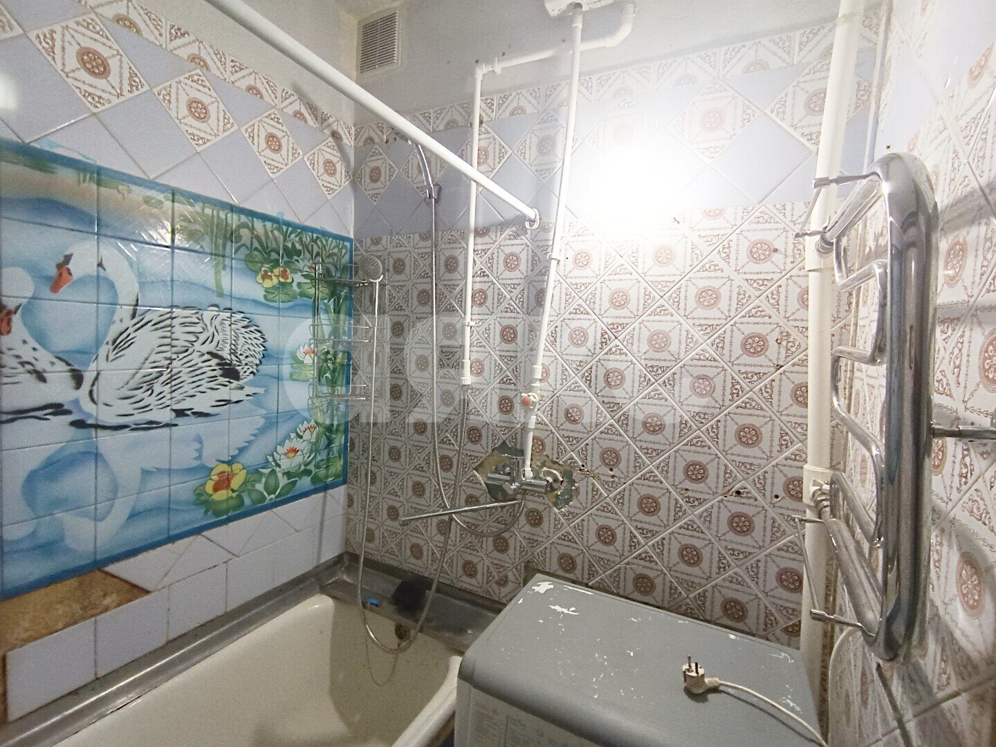 Фото №12: 2-комнатная квартира <span class="whitespace-nowrap">48 м²</span>, <span class="whitespace-nowrap">8/9 эт.</span> - Волгоград, Тракторозаводский, мкр. Горный, ул. Загорская, 8