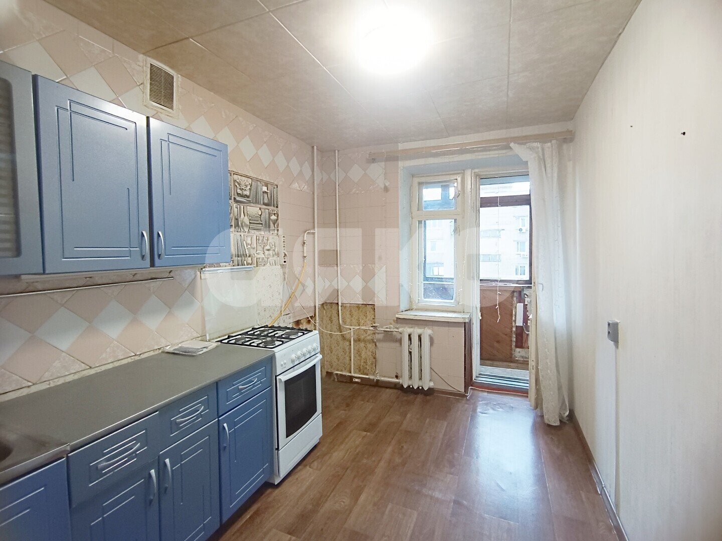 Фото №1: 2-комнатная квартира <span class="whitespace-nowrap">48 м²</span>, <span class="whitespace-nowrap">8/9 эт.</span> - Волгоград, Тракторозаводский, мкр. Горный, ул. Загорская, 8